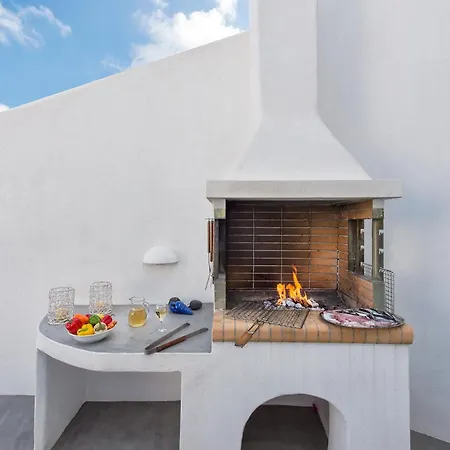 白洞私人别墅 Pýrgos